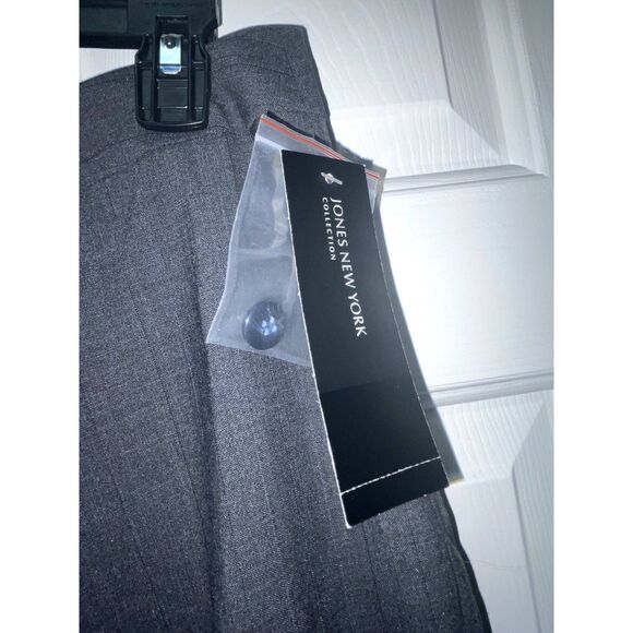 NWT Jones New York Easy Care Stretch Size 14 Gray Casual Pants Straight Leg - Picture 3 of 5